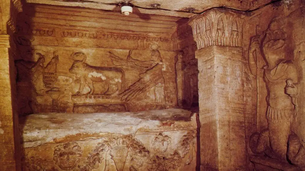 Alexandria Catacomb, Egypt travel booking
